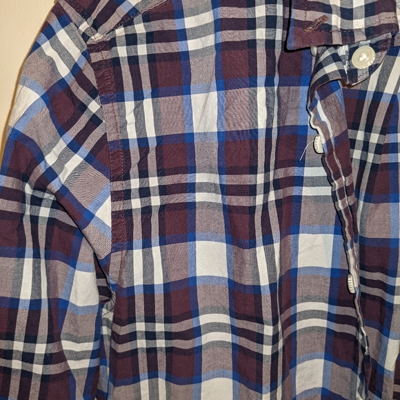Tommy Hilfiger plaid Button up - Picture 2 of 3